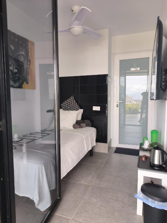 Pinar Suites Habitaciones Torremolinos Exterior foto