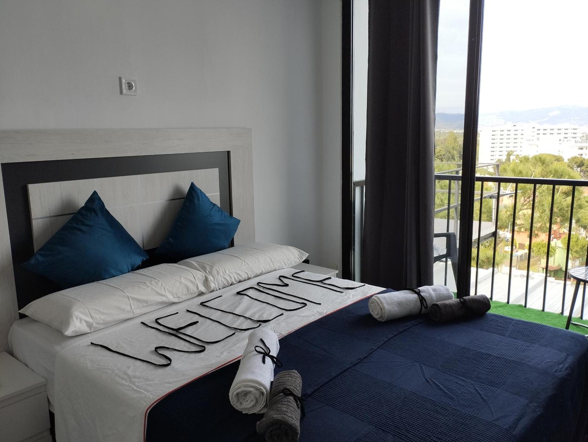 Pinar Suites Habitaciones Torremolinos Exterior foto